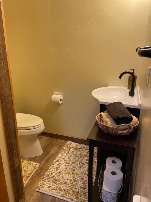 Parkway Yellowstone Guest House Apartment #3 Gardiner Exterior foto